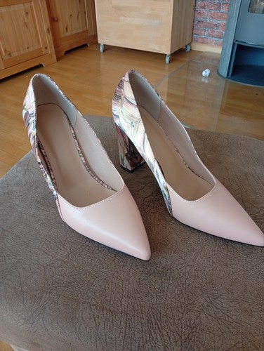 Schöne leder pumps - leder, gr.