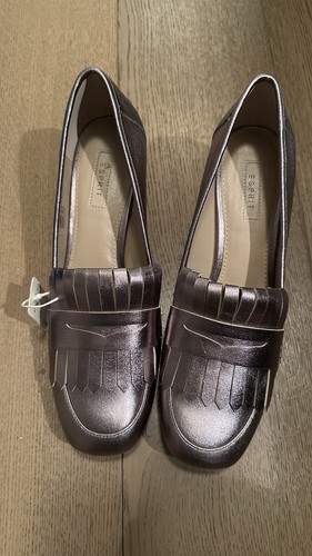 Wunderschöner halbschuh mit - wunderschöner,